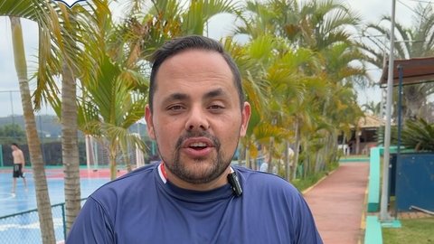 Torneio de Ping-Pong em Duplas
