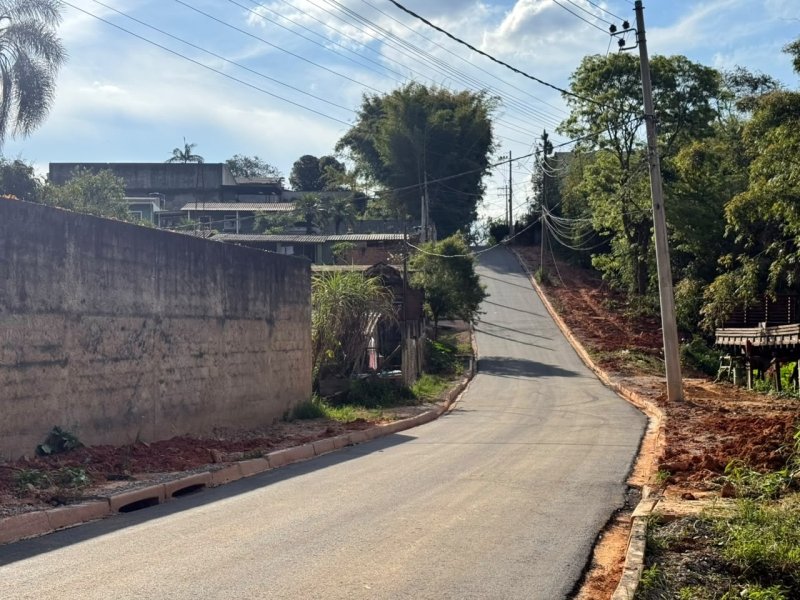 Pavimentação da Estrada do Saraiva leva mais segurança e mobilidade aos moradores da Lagoinha