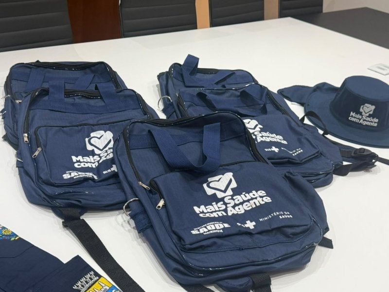 Prefeitura de Mairinque entrega kits de trabalho para agentes comunitários de saúde e de combate às endemias