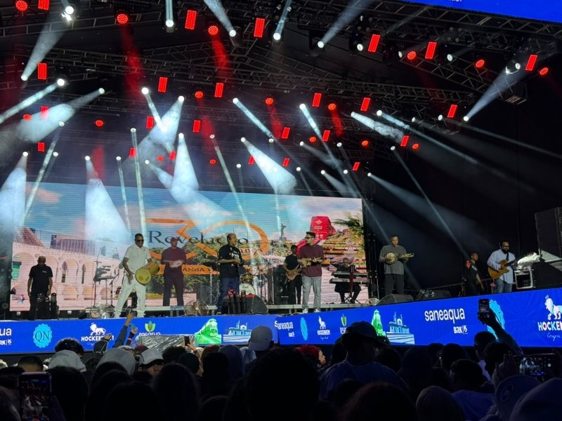 Festeja Mairinque 2026 começa com grande público e show do Grupo Revelação
